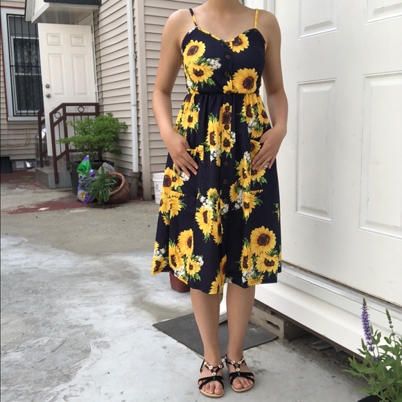 NEW Navyblue Floral Print Spaghetti Strap Sundress - Picture 3 of 10